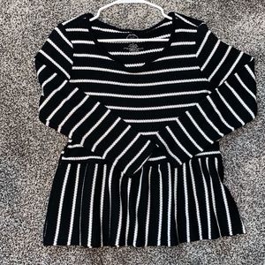 Long sleeve flare shirt